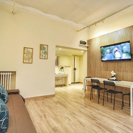 Lovely 2 Bedroom Apartment By Yourhost Řím Exteriér fotografie